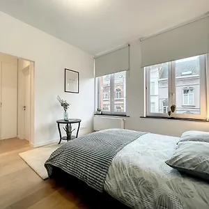 Elegant Flat Cinquantenaire Apartamento Bruselas