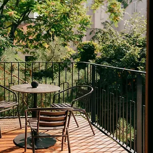 Weltwien Luxury Art & Free Parking Apart-hotel
