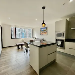 Cerca Del Dann Carlton Parque La Carolina Apartamento Quito