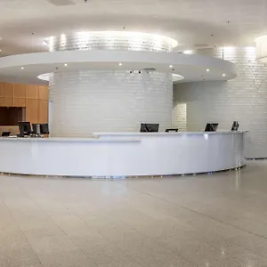 Hilton Helsinki Airport 4*, וואנטאה פינלנד