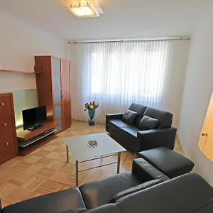 Apartment Location Marc Aurel